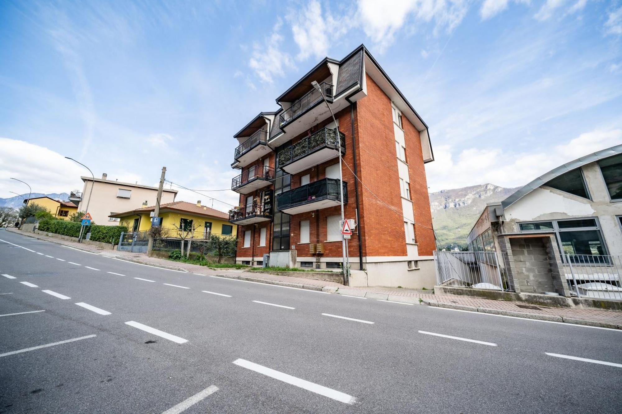 Апартаменты Casa Al Lario Пескате Экстерьер фото